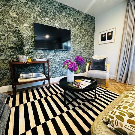 فيلا كريستتشيرشفي 2 Bed Beckenham Beauty - Pet Friendly المظهر الخارجي الصورة
